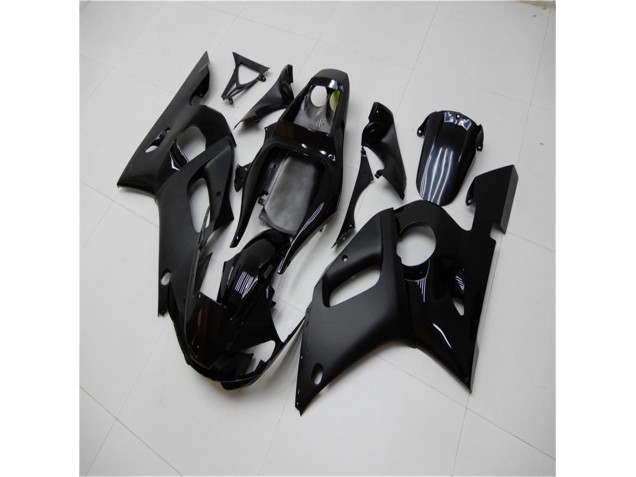 1998-2002 Glossy Matte Black Yamaha YZF R6 Moto Fairings UK Factory 1998-2002 Glossy Matte Black Yamaha YZF R6 Moto Fairings UK Factory