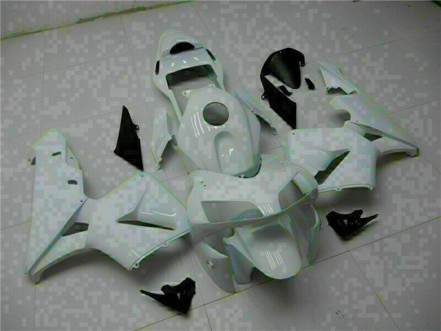 2003-2004 White Honda CBR600RR Motorcyle Fairings & Bodywork UK Factory 2003-2004 White Honda CBR600RR Motorcyle Fairings & Bodywork UK Factory