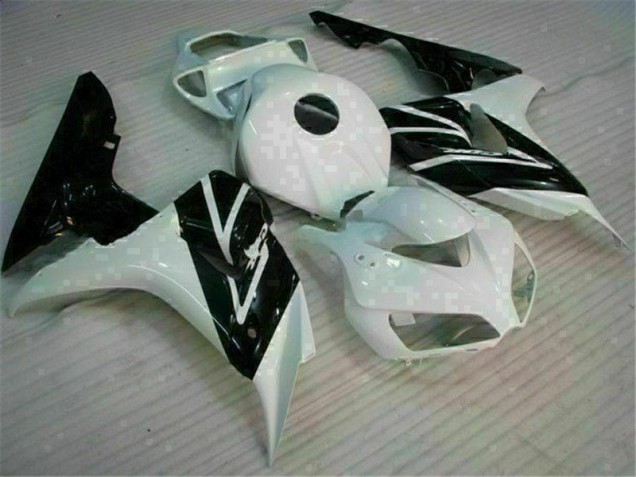2004-2005 White Black Honda CBR1000RR Motor Bike Fairings UK Factory 2004-2005 White Black Honda CBR1000RR Motor Bike Fairings UK Factory