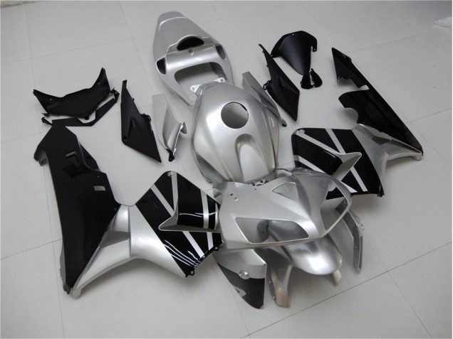 2005-2006 Silver Black Honda CBR600RR Motor Bike Fairings UK Factory 2005-2006 Silver Black Honda CBR600RR Motor Bike Fairings UK Factory