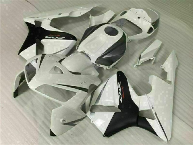 2005-2006 White Honda CBR600RR Bike Fairing UK Factory 2005-2006 White Honda CBR600RR Bike Fairing UK Factory