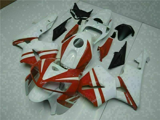 2005-2006 White Red Honda CBR600RR Motorcycle Fairings UK Factory 2005-2006 White Red Honda CBR600RR Motorcycle Fairings UK Factory