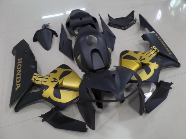 2005-2006 Matte Black with Gold Skull Honda CBR600RR Moto Fairings UK Factory 2005-2006 Matte Black with Gold Skull Honda CBR600RR Moto Fairings UK Factory