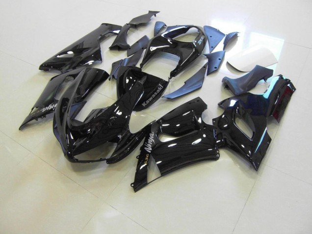 2005-2006 Glossy Black Silver Decals Kawasaki ZX6R Motorcycle Fairings Kit UK Factory 2005-2006 Glossy Black Silver Decals Kawasaki ZX6R Motorcycle Fairings Kit UK Factory