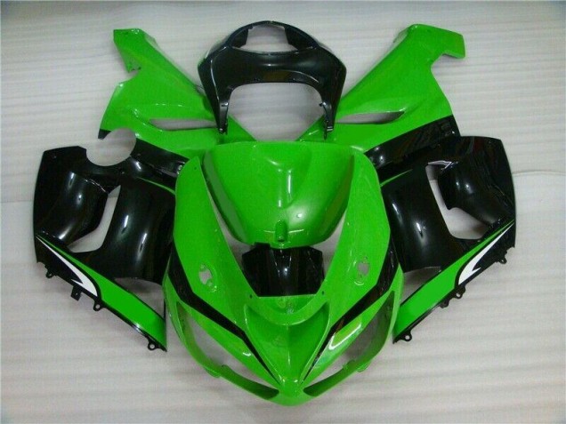 2005-2006 Green White Black Kawasaki ZX6R Motorcyle Fairings UK Factory 2005-2006 Green White Black Kawasaki ZX6R Motorcyle Fairings UK Factory
