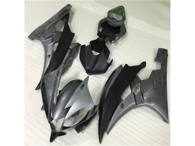 2006-2007 Grey Black Yamaha YZF R6 Bike Fairing Kit UK Factory 2006-2007 Grey Black Yamaha YZF R6 Bike Fairing Kit UK Factory
