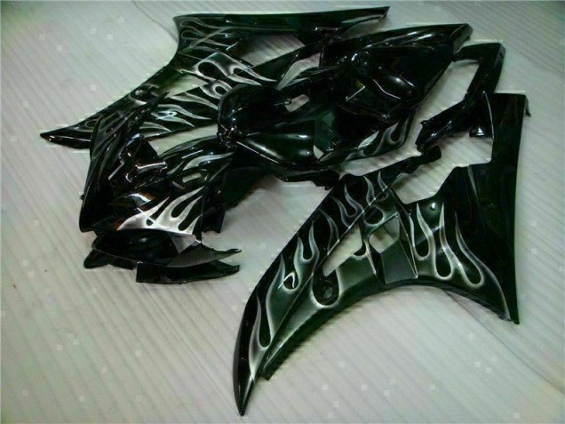 2006-2007 Silver Flame Black Yamaha YZF R6 Motor Fairings UK Factory 2006-2007 Silver Flame Black Yamaha YZF R6 Motor Fairings UK Factory