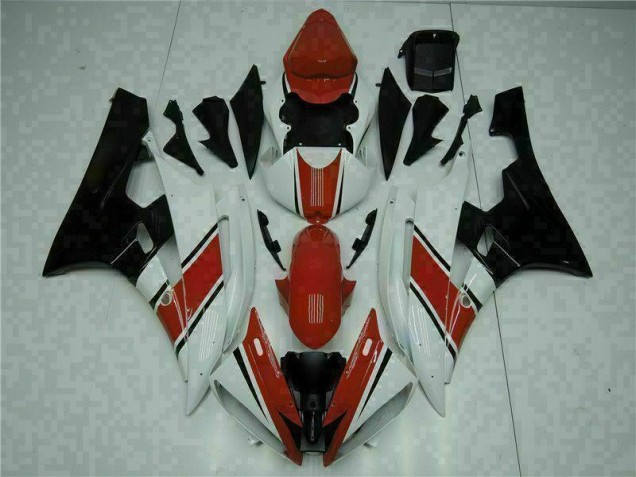 2006-2007 Red White Yamaha YZF R6 Motorcycle Fairings & Plastics UK Factory 2006-2007 Red White Yamaha YZF R6 Motorcycle Fairings & Plastics UK Factory