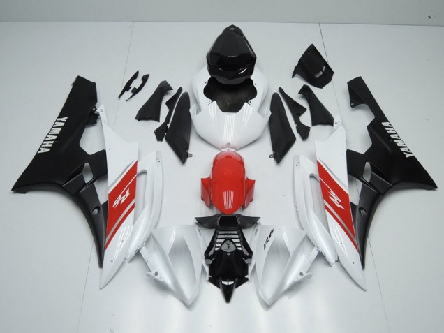 2006-2007 White Red and Matte Black Yamaha YZF R6 Motorbike Fairings UK Factory 2006-2007 White Red and Matte Black Yamaha YZF R6 Motorbike Fairings UK Factory