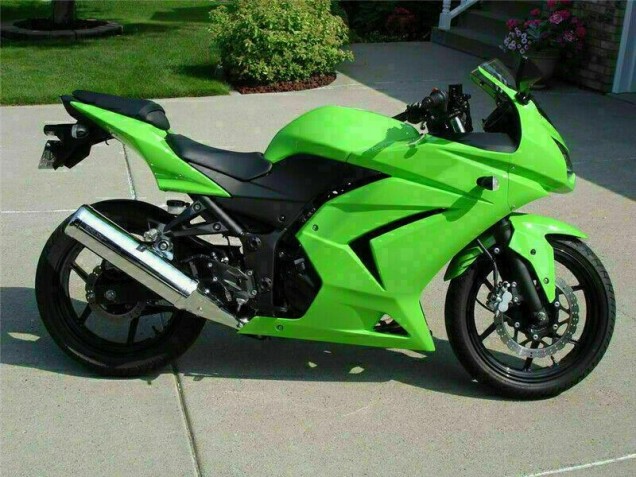 2008-2012 Green Kawasaki EX250 Motorcycle Fairings Kits UK Factory 2008-2012 Green Kawasaki EX250 Motorcycle Fairings Kits UK Factory