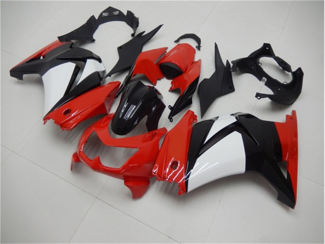 2008-2012 Red Black White Kawasaki EX250 Motorcycle Fairings UK Factory 2008-2012 Red Black White Kawasaki EX250 Motorcycle Fairings UK Factory