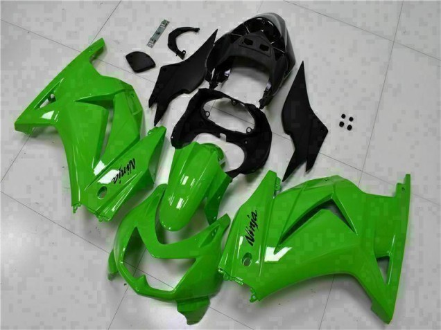 2008-2012 Green Black Ninja Kawasaki EX250 Motorcycle Fairing Kits UK Factory 2008-2012 Green Black Ninja Kawasaki EX250 Motorcycle Fairing Kits UK Factory