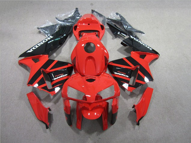 2005-2006 Red Black Honda CBR600RR Motorcycle Replacement Fairings UK Factory 2005-2006 Red Black Honda CBR600RR Motorcycle Replacement Fairings UK Factory